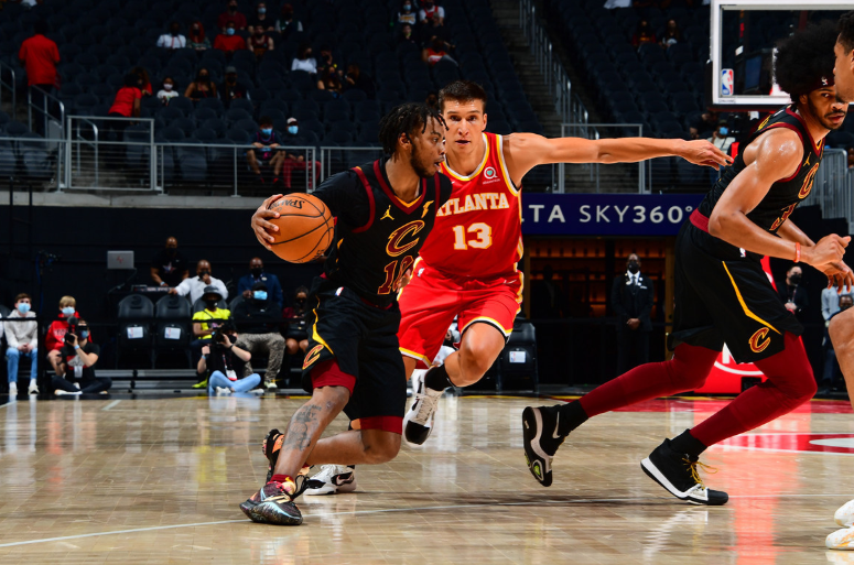 尼日利亚男篮逆转篮网，加里纳利三分雨点燃全场