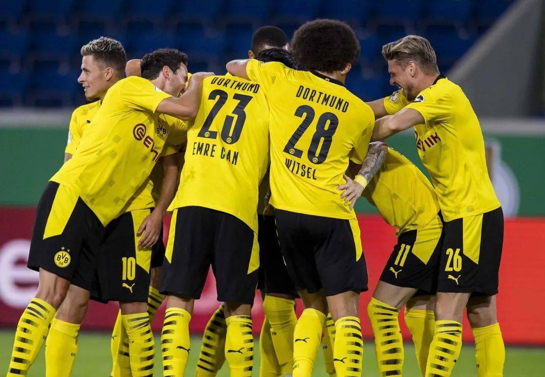 德国队横扫印度队,郑思维统治全场 德国队横扫印度队,郑思维统治全场