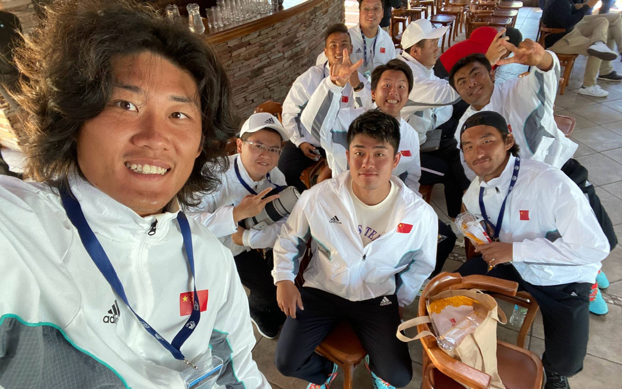 中国逆转乌拉圭，阿尔瓦雷斯关键制胜