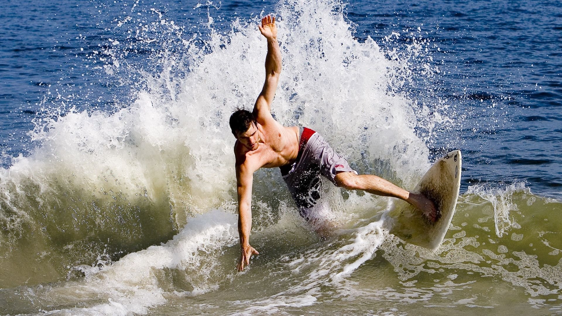 坚冰与烈焰，林高远最后三分钟如何点燃了瑞典队的坚冰