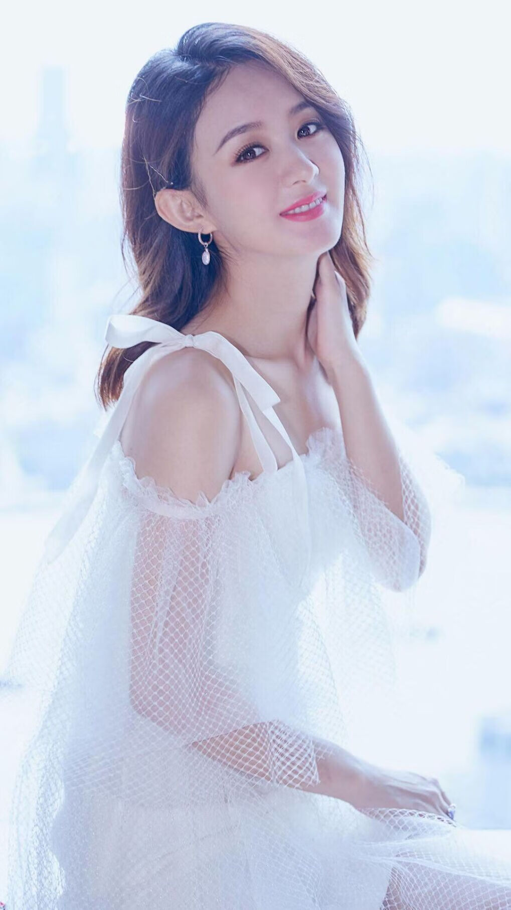 绿茵烽火映照NBA禁区,当小贾伦化身欧冠淘汰赛之夜的篮球场统治者