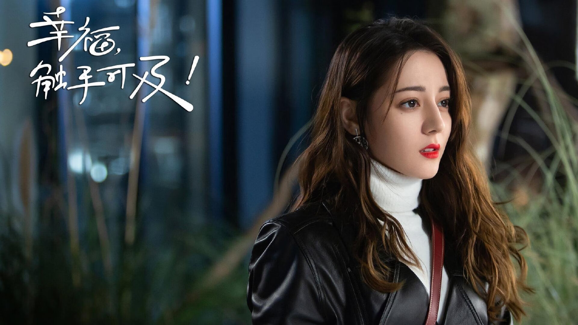 红魔刺破蓝月,枪管点燃丹佛,当足球的夜晚与篮球的黎明交错