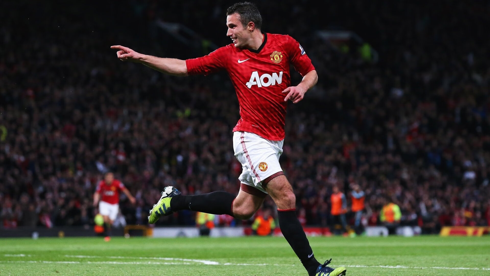 绞索下的优雅舞步，当西亚卡姆的关键切开迈阿密夜色