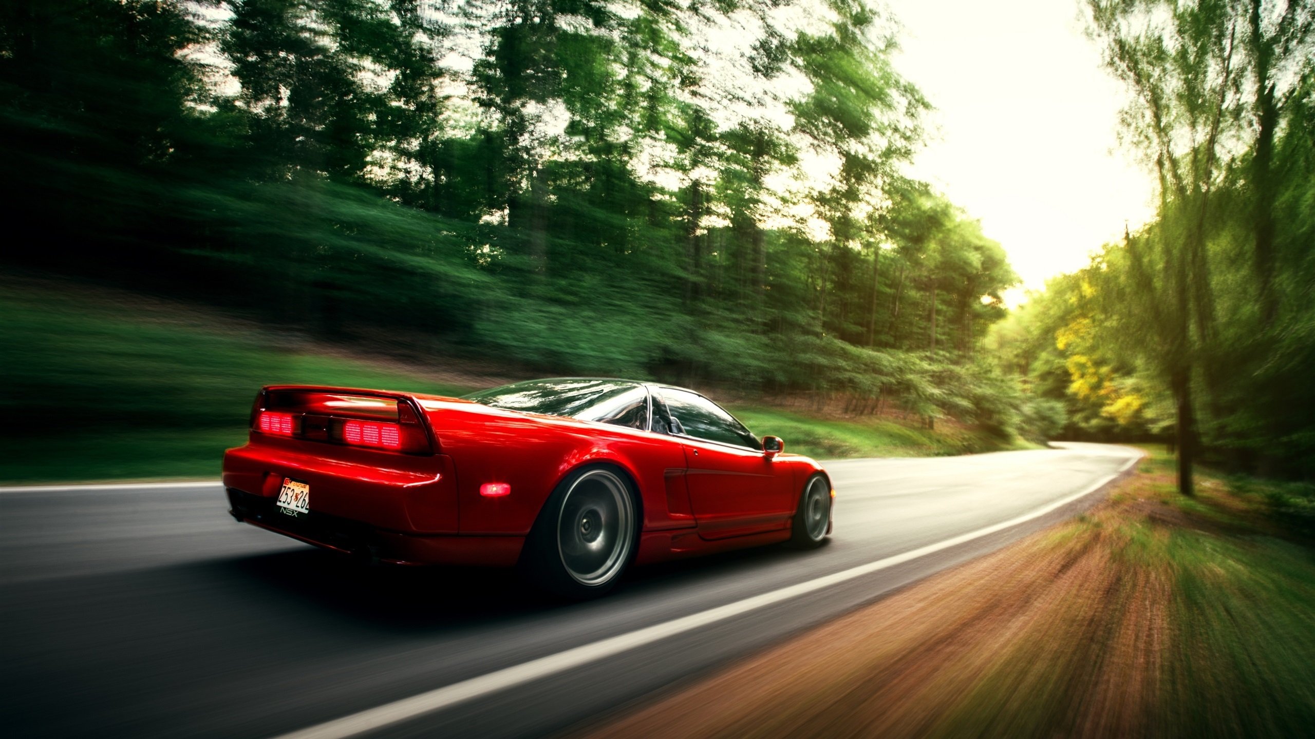 速度与节奏的双重奏，F1新赛季揭幕战焦点下的巴拉圭式掌控艺术